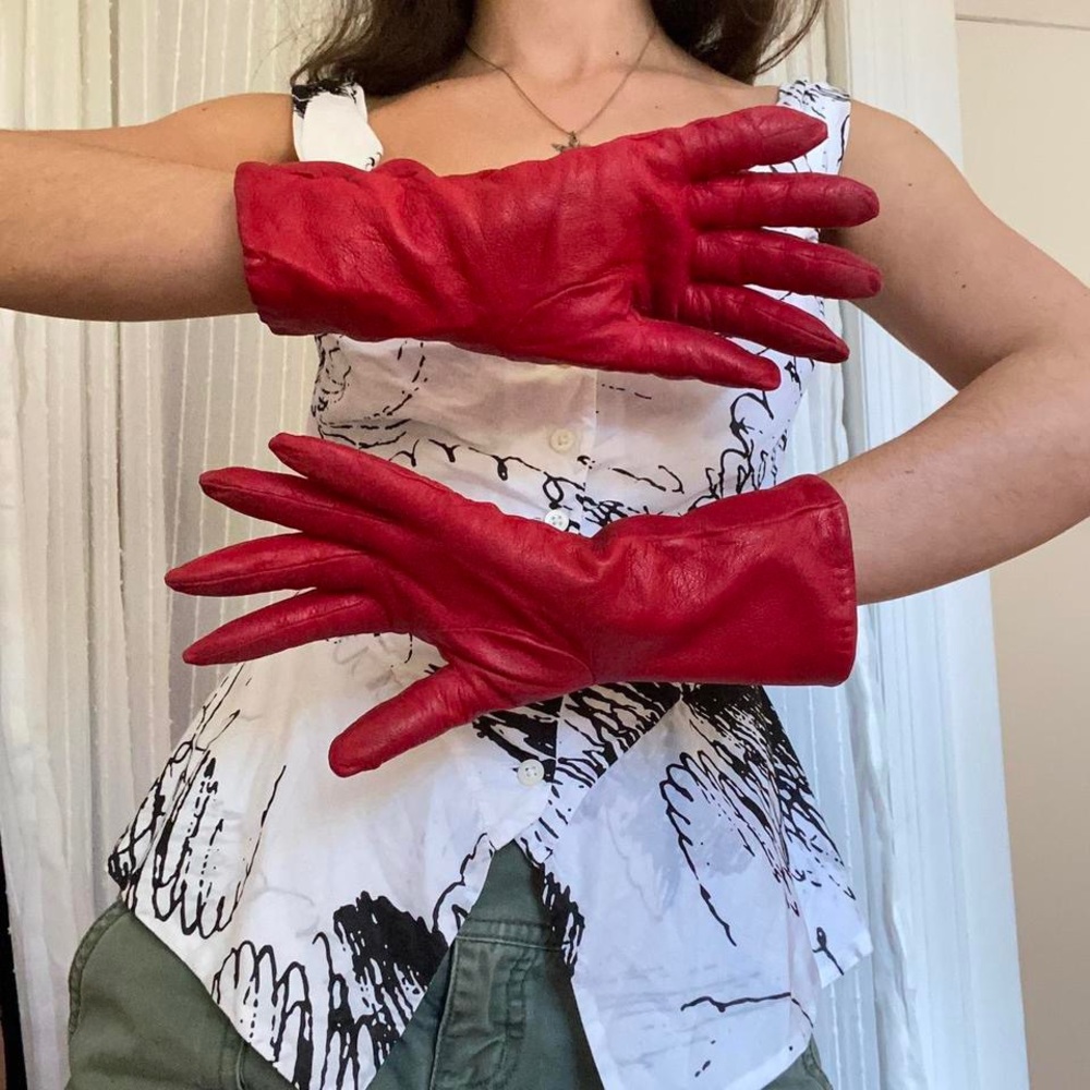 vintage leather red gloves